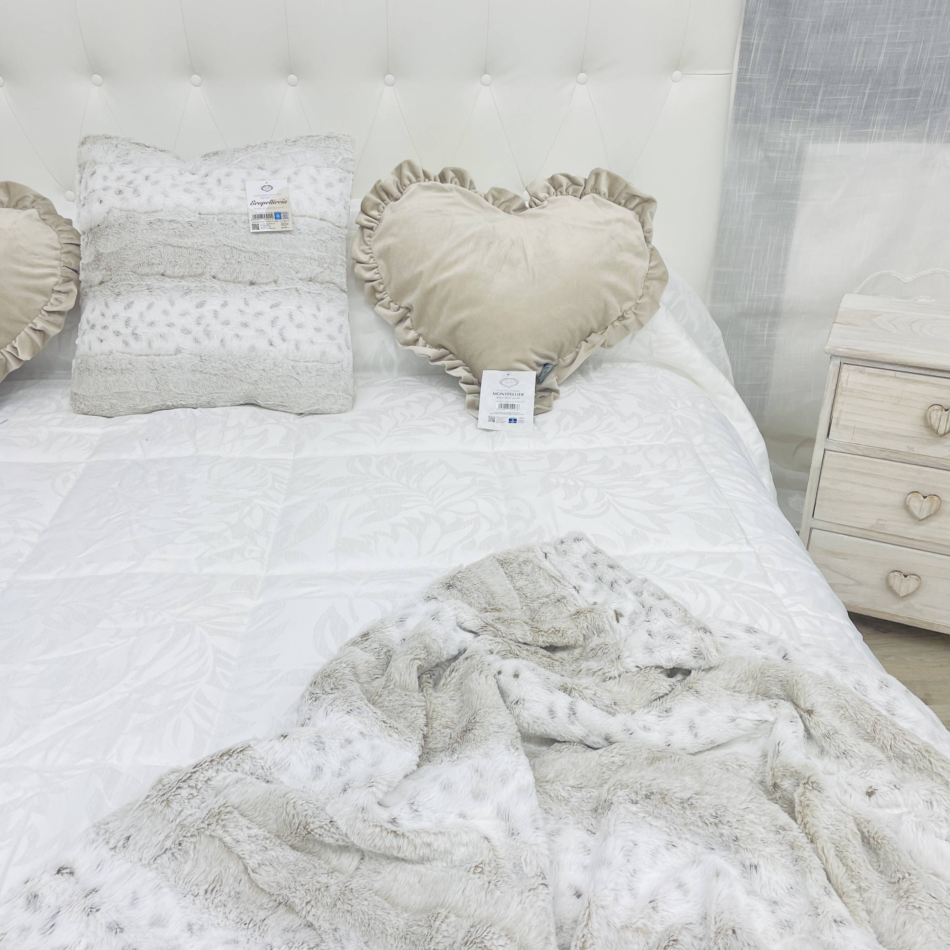 Cuscino linea ecopelliccia
